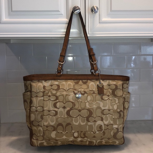 coach large diaper tote travel bag